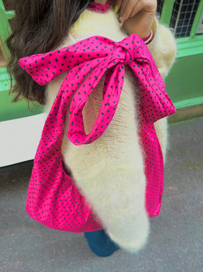 Eliot - Polka dots fushia